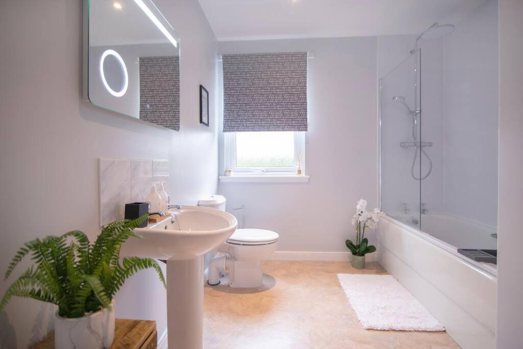 Calm Scottish Country Escape With Hot Tub Sleeps 6 Vila Inverness Exterior foto
